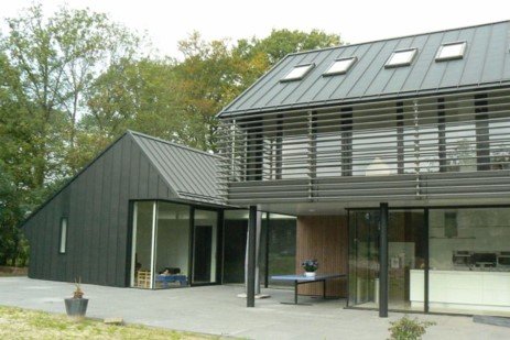Zinc-Standing-Seam-Roofing-Facade-Housing-1